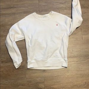 White Champion sweat shirt